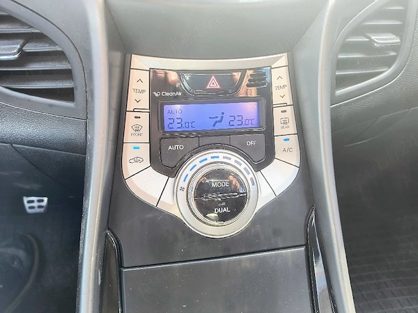 HYUNDAI Elantra 2011 — imagine 11