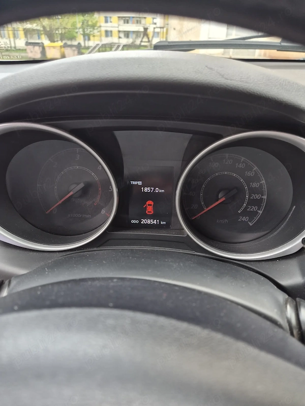 MITSUBISHI ASX 2012 — imagine 3
