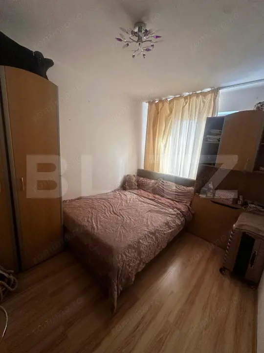Apartament 3 camere, 50 mp, zona Craiovita Noua — fotografia 3
