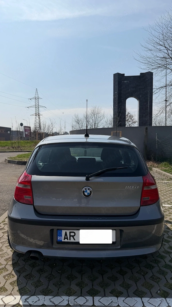 BMW 1 Series 2009 — imagine 3