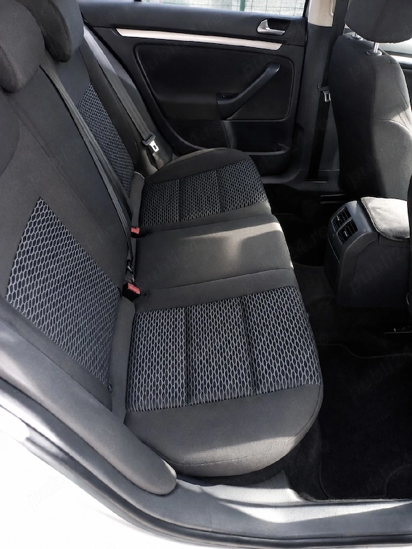 VOLKSWAGEN Golf 2011 — imagine 3