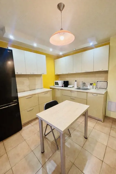 Apartament cu 2 camere, decomandat, 2 balcoane – la 3 min de Iulius Mall — fotografia 1
