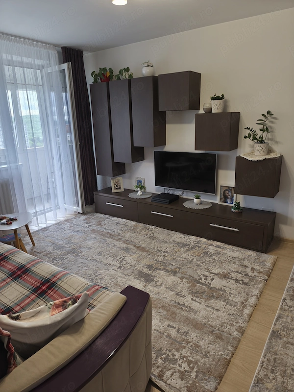 Vând apartament 2 camere in cartierul Gheorgheni — fotografia 1