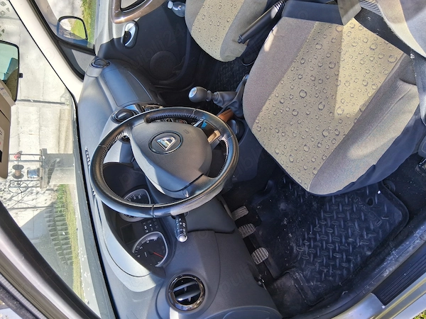DACIA Duster 2011 — imagine 4