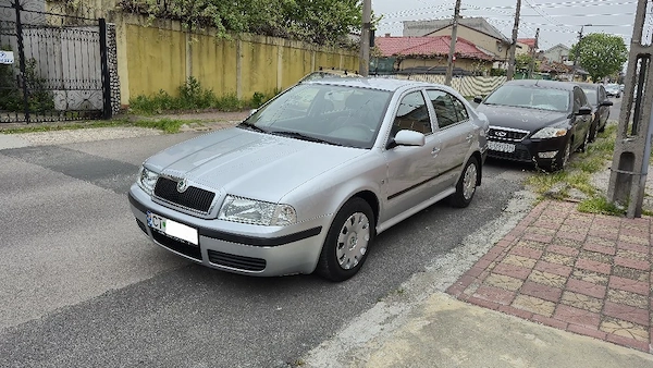 SKODA Octavia 2010 — imagine 6