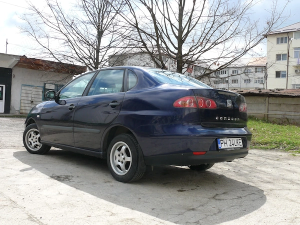 Seat Cordoba benzină 1.2 2009 102.318 km reali