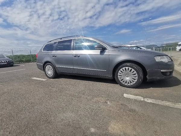 VOLKSWAGEN Passat 2006 — imagine 4