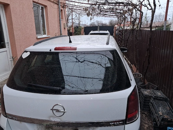 OPEL Astra 2005 — imagine 3