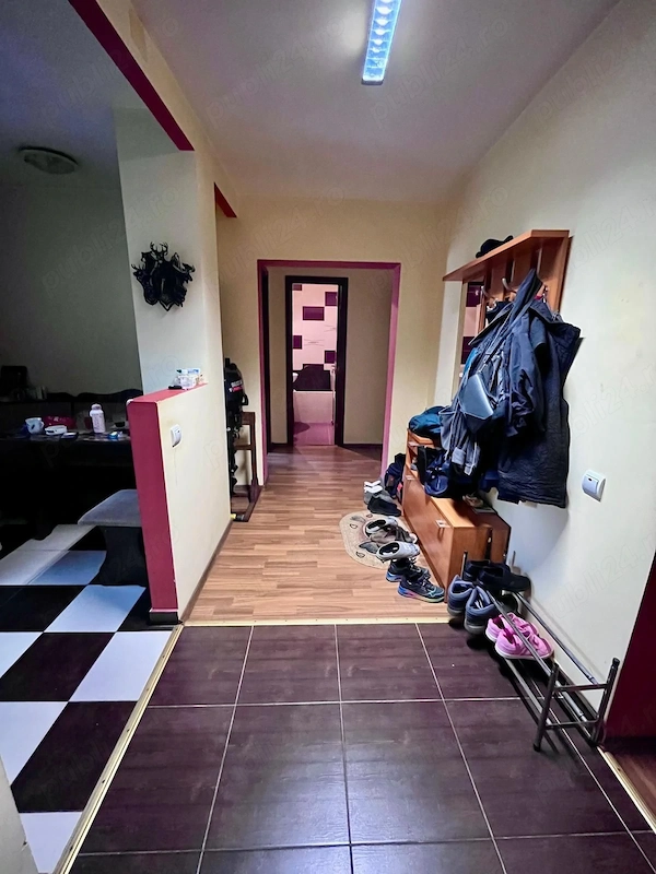 Apartament de 3 camere zona CRAITER — fotografia 3