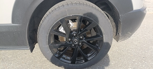 MAZDA CX-30 2025 — imagine 3