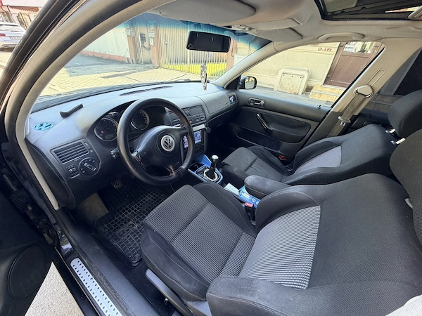 VOLKSWAGEN Golf 2003 — imagine 6