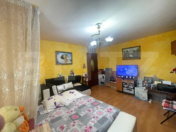 Apartament 3 camere, 78 mp, zona Pelendava — fotografia 3