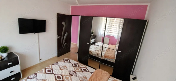 Apartament 3 camere, 54 mp, zona Craiovita Nouă — fotografia 3