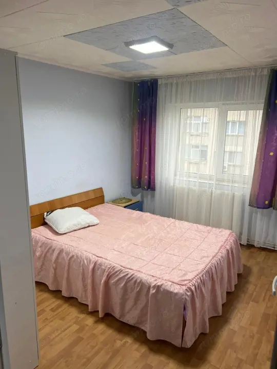 Apartament 3 camere, 70 mp, Balș zona Jiu — fotografia 1