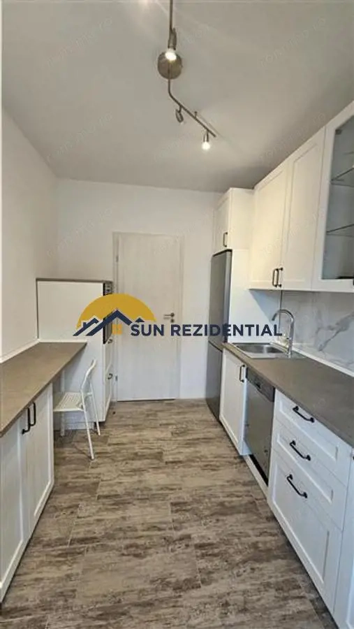 Berceni- metrou Aparatorii Patriei - bloc 2025 — fotografia 3