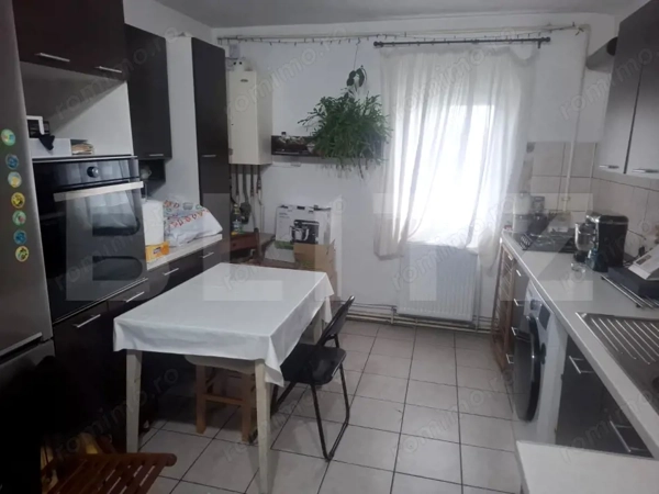 Apartament de vanzare, 58 mp, zona Gaesti - str. Cuza Voda — fotografia 1