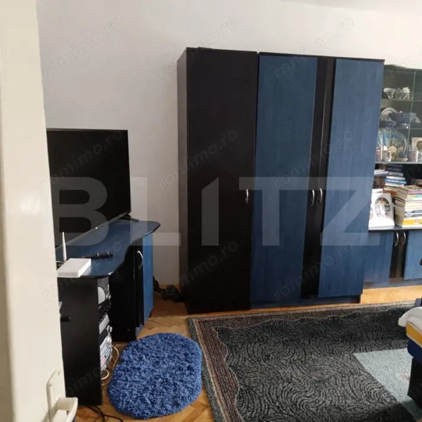 Apartament 2 camere | Etaj 3 | Reghin – Zonă Centrală — fotografia 1