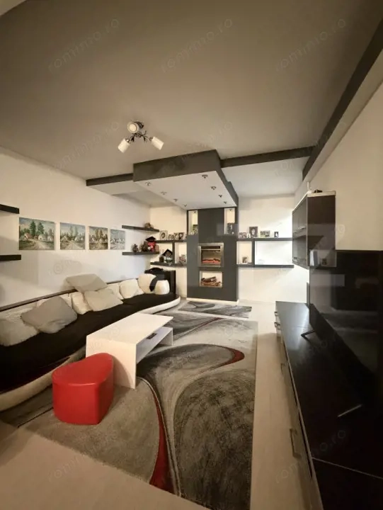 Apartament 3 camere, 87,56 mp utili, zona Calea Severinului — fotografia 1