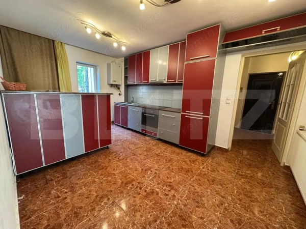 Apartament 3 camere, 70 mp, zona centrala Micro 2, Hunedoara — fotografia 1