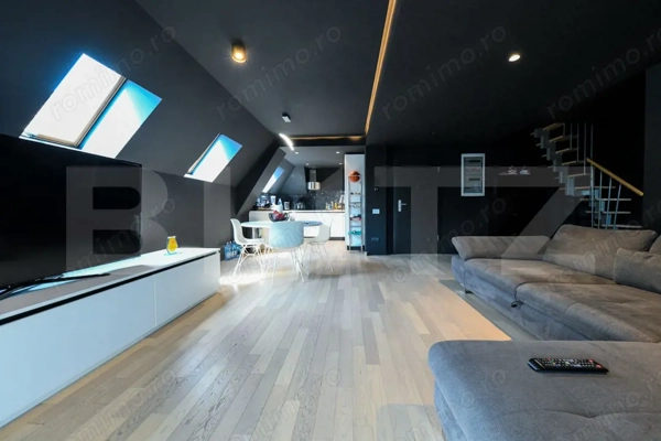 Apartament 3 camere, 2 nivele, 120 mp, parcare, zona Europa — fotografia 1