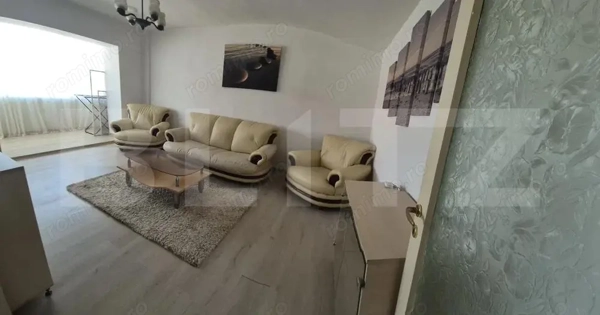 Apartament cu 2 camere, decomandat, complet mobilat și utilat, ultracentral — fotografia 3