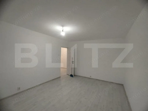 Apartament 3 camere decomandat, 65 mp + 12mp balcon, zona Tomesti — fotografia 1