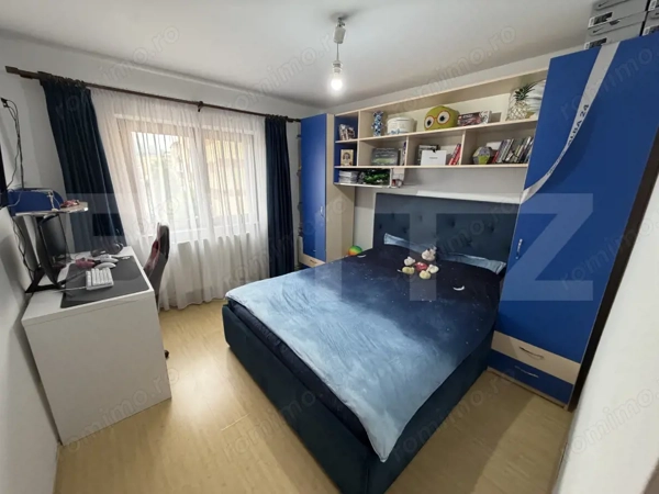 Apartament 2 camere decomandat, 52 mp, Etaj 3, zona Cetate — fotografia 1