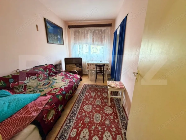 Apartament cu 3 camere, 47mp, etaj intermediar, Cugir — fotografia 3