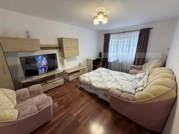 Apartament 2 camere decomandat, 52 mp, Etaj 3, zona Cetate — fotografia 3