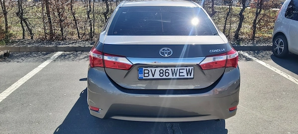TOYOTA Corolla 2017 — imagine 3