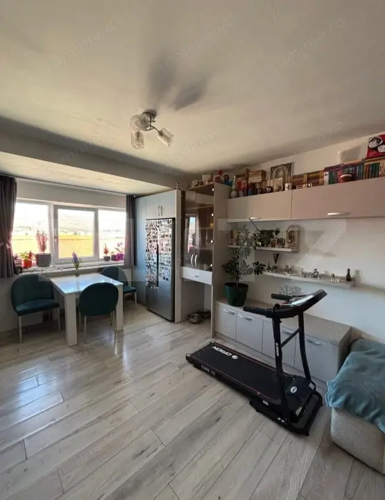 Apartament cu 2 camere, mobilat si utilat, parcare, zona Primariei — fotografia 3