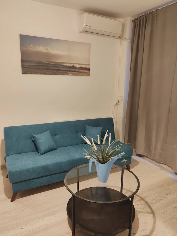 De închiriat Apartament modern, ultracentral, COMISION O! — fotografia 1