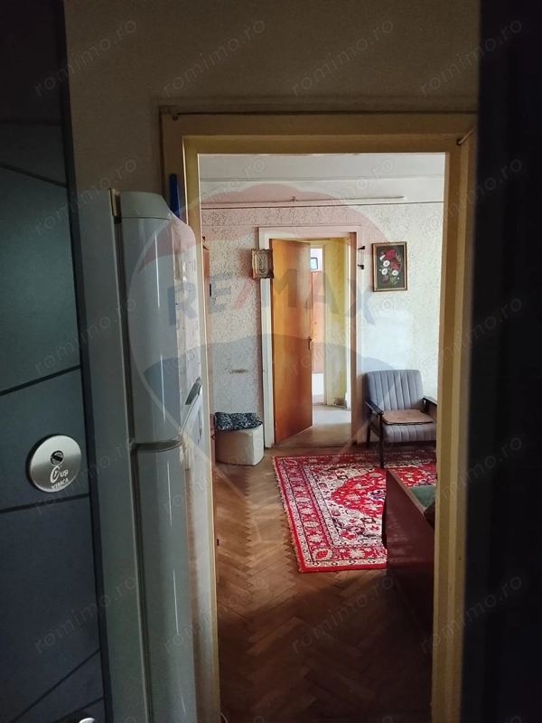 Apartament cu 2 camere de vânzare în zona Nord - Spitalul Judetean — fotografia 3