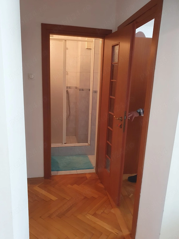 For rent !Chirie apartam 3 cam mobilat Magheru — fotografia 3