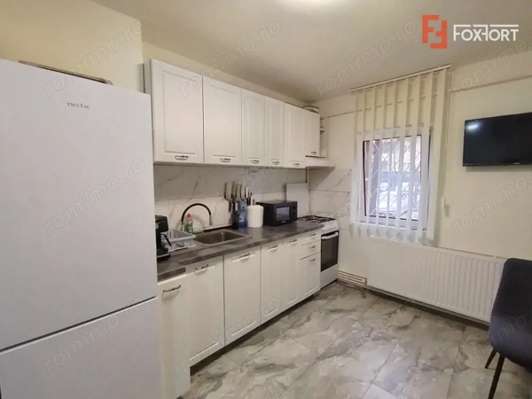COMISION 0% Apartament cu 2 camere de vanzare - zona Dambovita — fotografia 1