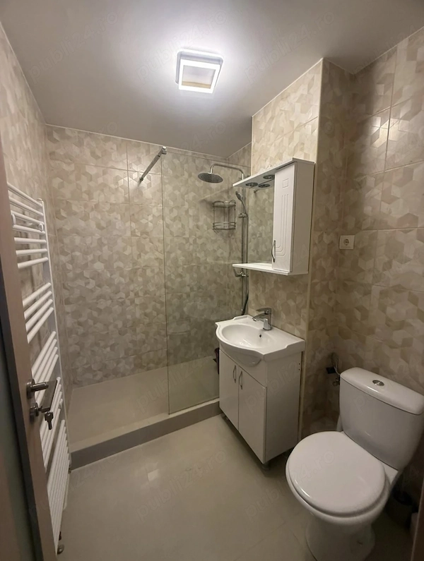 Vănd apartament cu 2 camere — fotografia 3