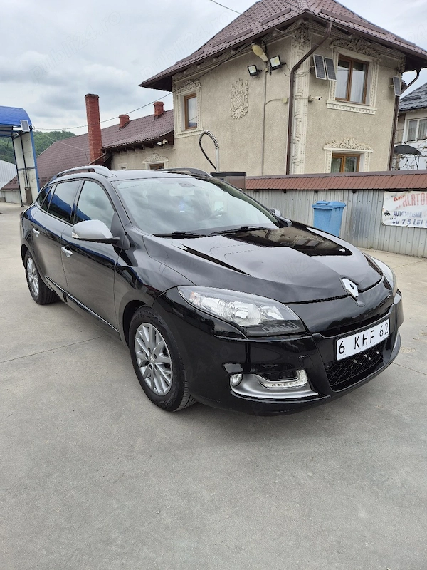 RENAULT Megane 2013 — imagine 2