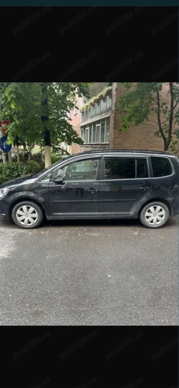 VOLKSWAGEN Touran 2010 — imagine 3