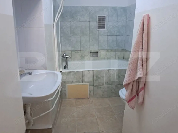 Garsonieră de vânzare – 40 mp, parter, zonă Centrală — fotografia 3