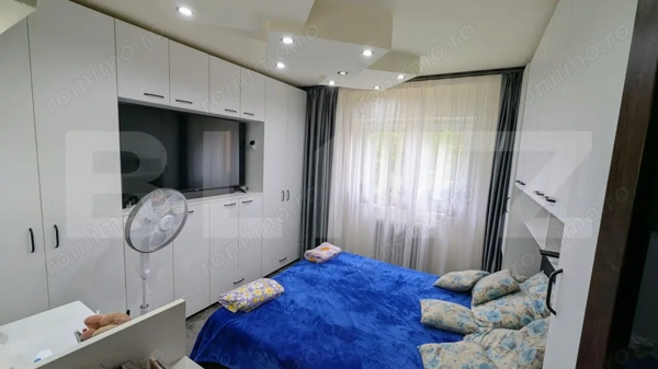 Apartament 2 camere, decomandat, etajul 2, zona Cetate — fotografia 1