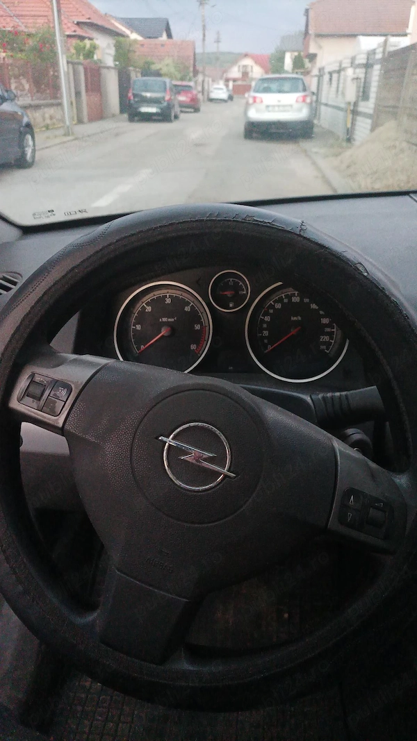 OPEL Astra 2005 — imagine 2