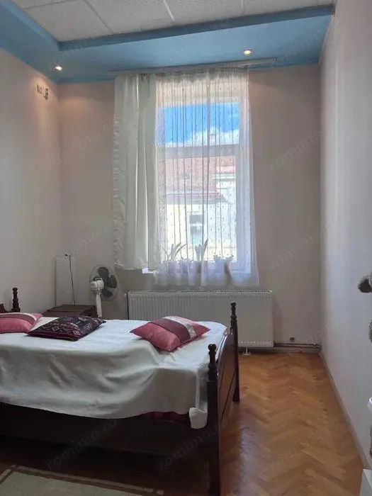 Ultracentral - Vanzare apartament 3 camere - Str. Calarasilor — fotografia 3