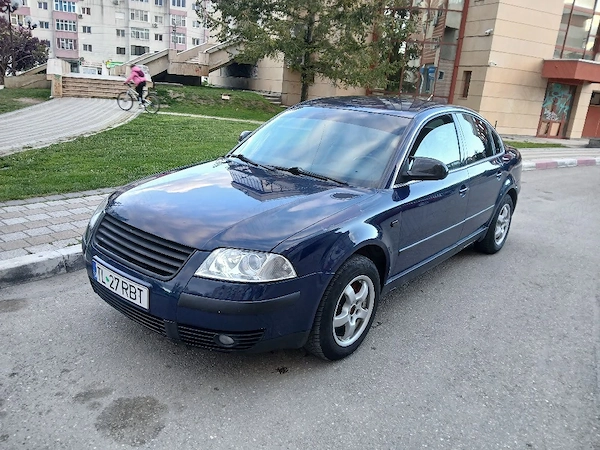 VOLKSWAGEN Passat 2003 — imagine 4