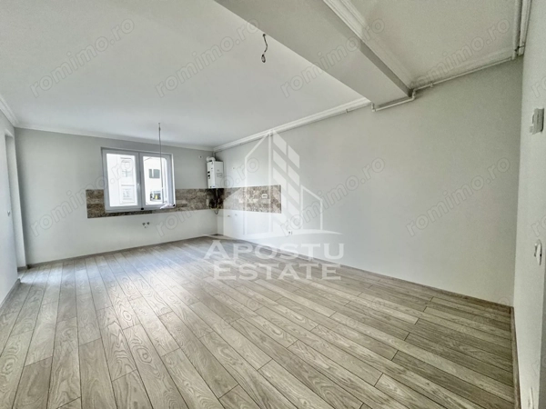 Apartamente cu 2 camere si dressing in Giroc la asfalt 60 mp utili — fotografia 1