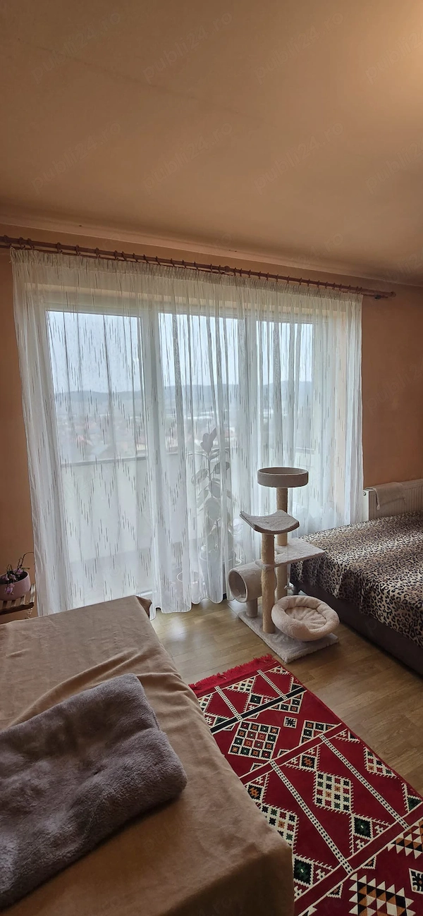 vând apartament cu o cameră — fotografia 1