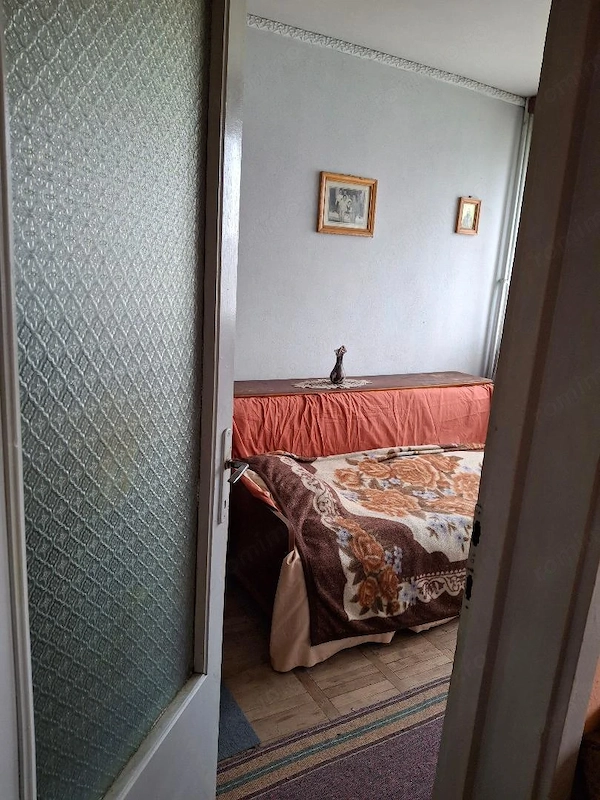 Apartament 4 camere Tiglina2 et1 4 ,2 Balcoane,simplu — fotografia 2