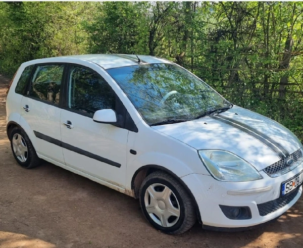 ford-fiesta-2006-sibiu-cisnadie-diesel-alb-1-800-eur