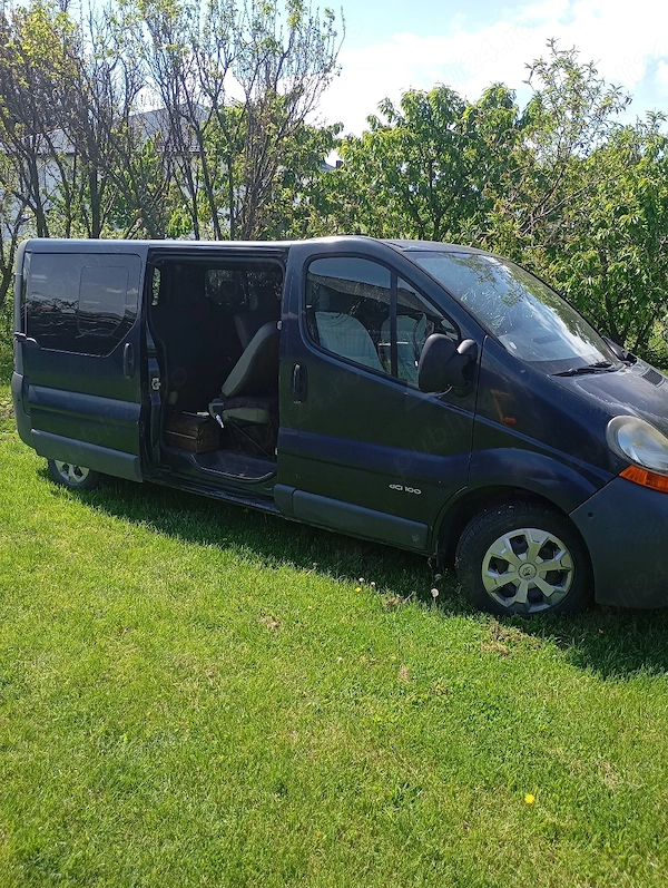 RENAULT Trafic 2003 — imagine 5