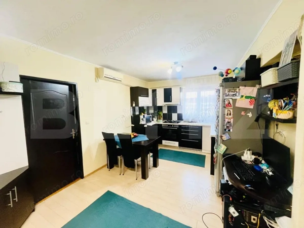 Apartament decomandat de vanzare zona Rogerius — fotografia 1