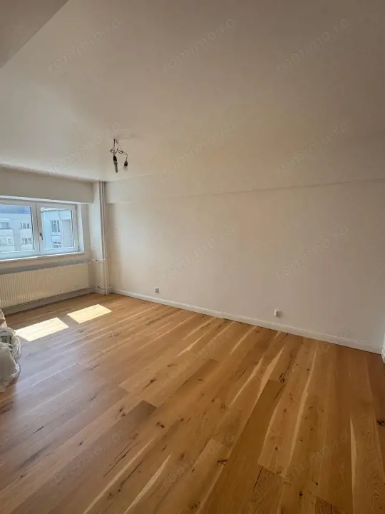 Apartament 3 camere, 76.50 mp, zona Centrala — fotografia 1